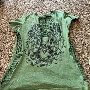 Buckle Green Distressed Short Sleeve Tee